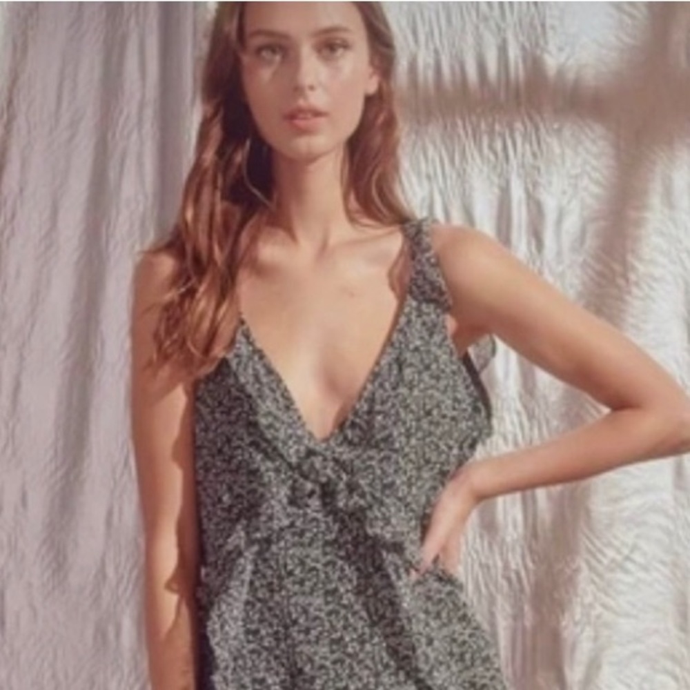 STORIA FLORAL DRESS   NWT